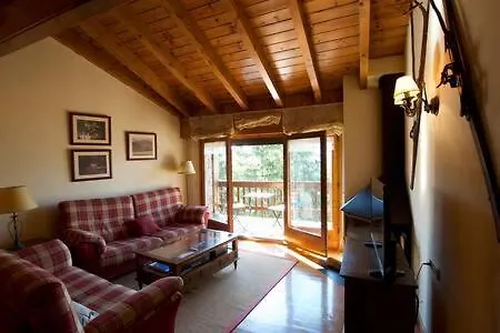 Apartment La Dels Esquirols Alp
