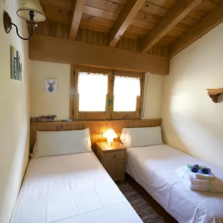 La Dels Esquirols Apartment *