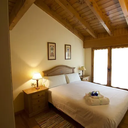 Apartment La Dels Esquirols Alp